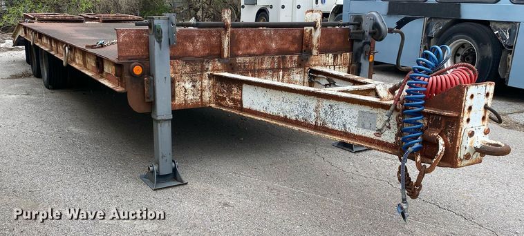 image for item MG9784 1998 Belshe DT-235  equipment trailer