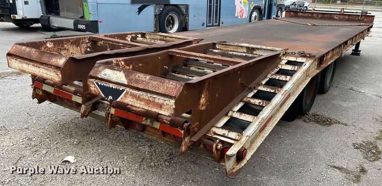 image for item MG9784 1998 Belshe DT-235  equipment trailer