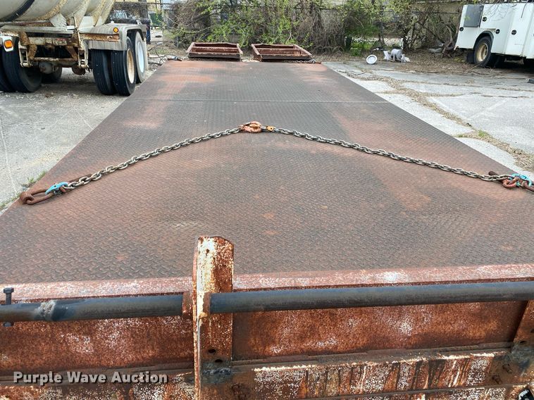 image for item MG9784 1998 Belshe DT-235  equipment trailer