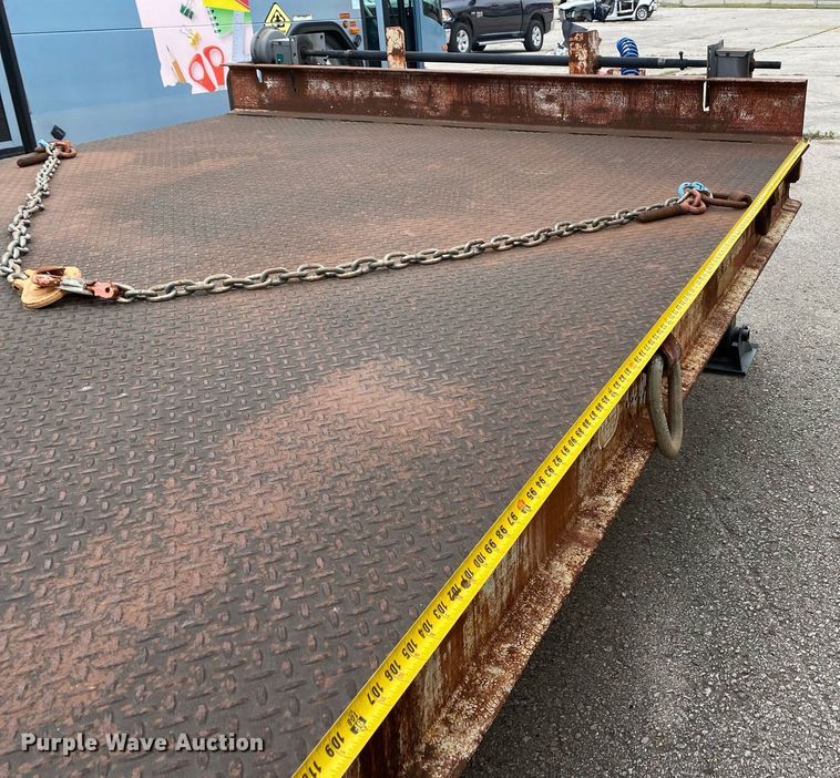 image for item MG9784 1998 Belshe DT-235  equipment trailer