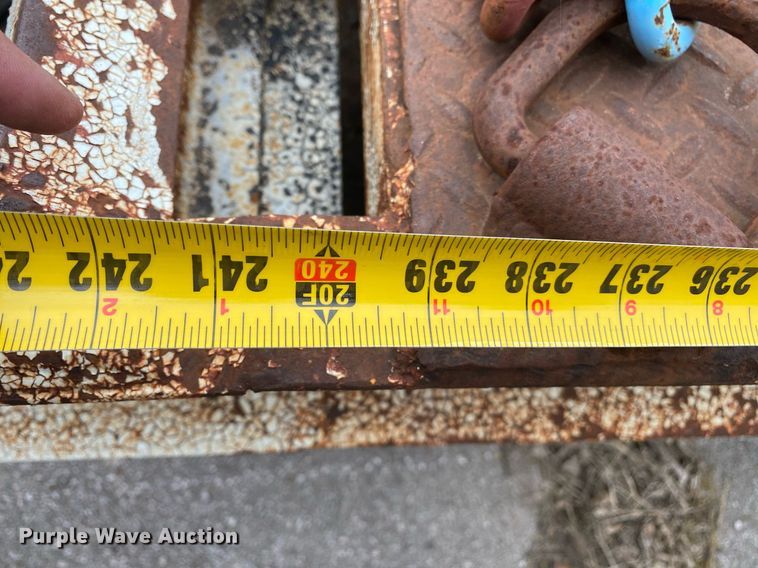 image for item MG9784 1998 Belshe DT-235  equipment trailer