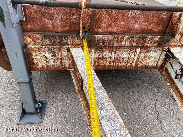 image for item MG9784 1998 Belshe DT-235  equipment trailer
