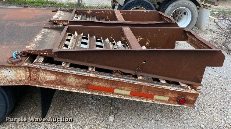 image for item MG9784 1998 Belshe DT-235  equipment trailer