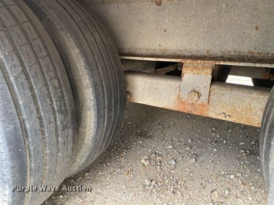 image for item MG9784 1998 Belshe DT-235  equipment trailer