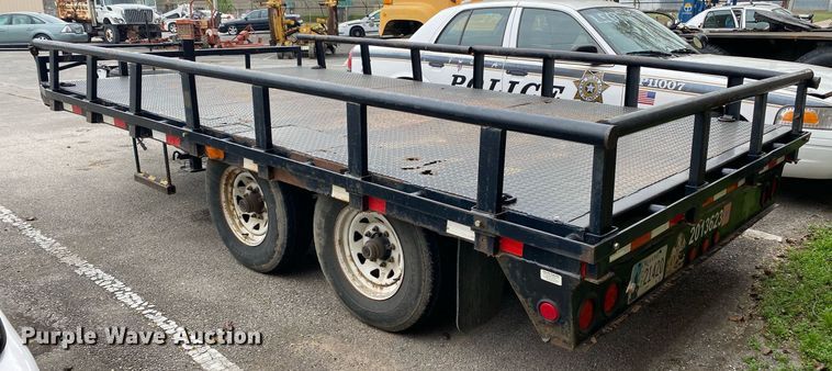image for item MG9785 2013 PJ  flatbed trailer