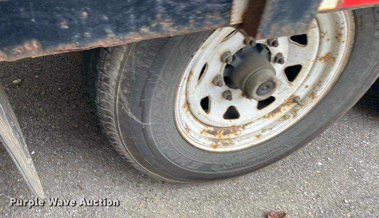 image for item MG9785 2013 PJ  flatbed trailer