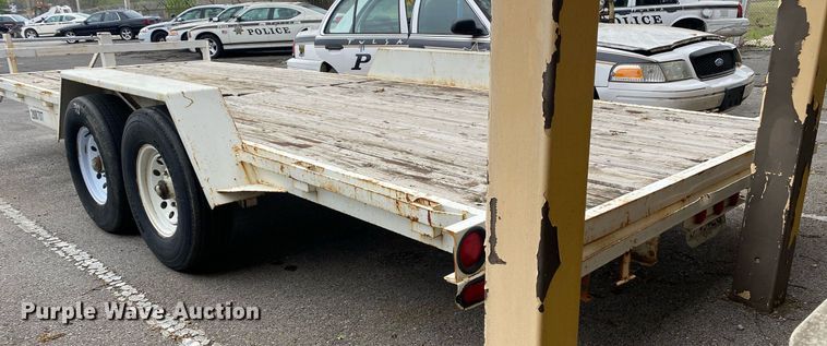 image for item MG9786 2000 Starlite 83-H206CR  equipment trailer