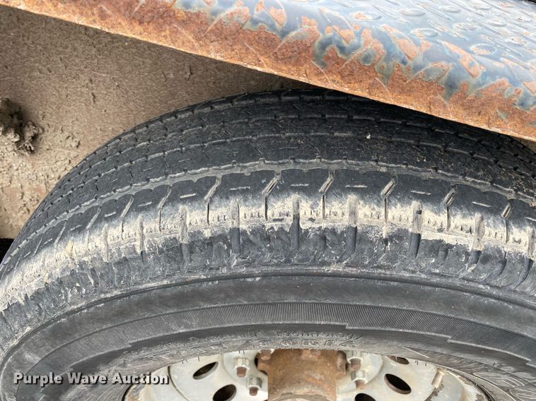 image for item MG9787 2012 Maxey  utility trailer