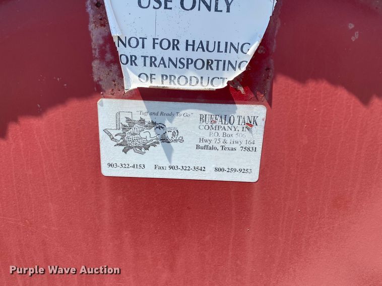 image for item MG9789 (2) oil tanks