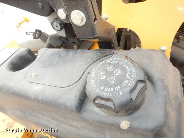 image for item MI9316 Hustler Super Z Hyperdrive  ZTR lawn mower