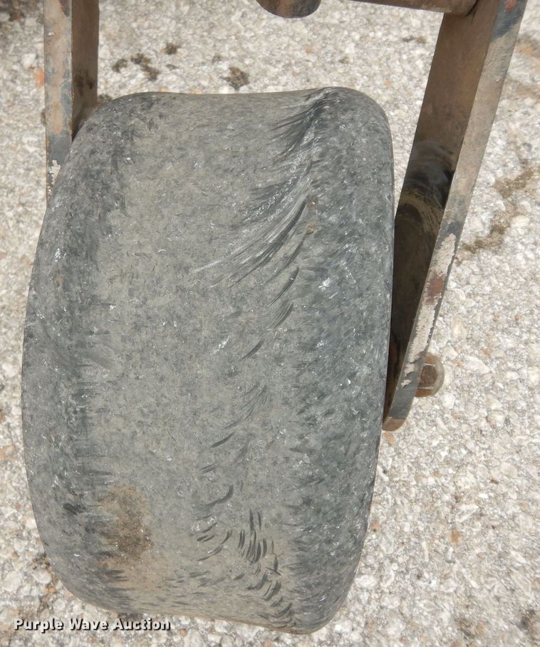 image for item MI9316 Hustler Super Z Hyperdrive  ZTR lawn mower