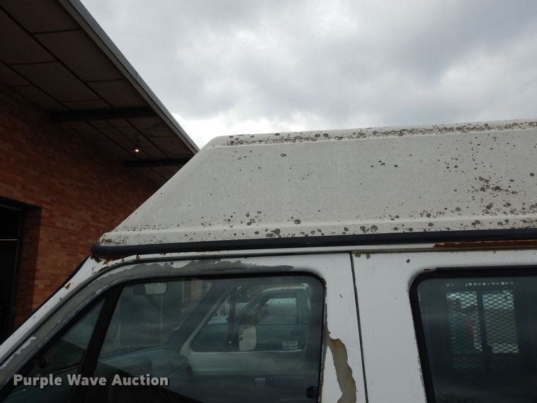 image for item MI9318 1994 Dodge Ram Wagon B350  handicap accessible van