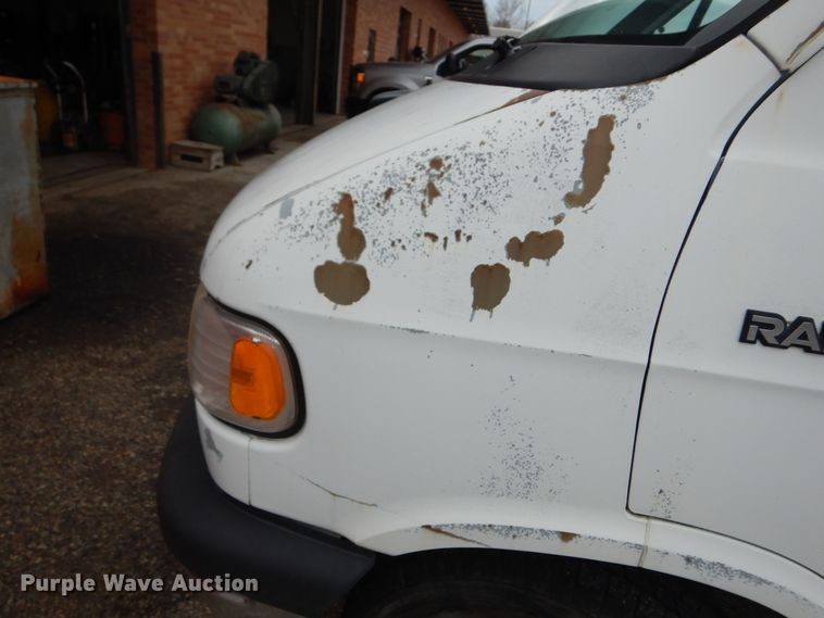 image for item MI9318 1994 Dodge Ram Wagon B350  handicap accessible van