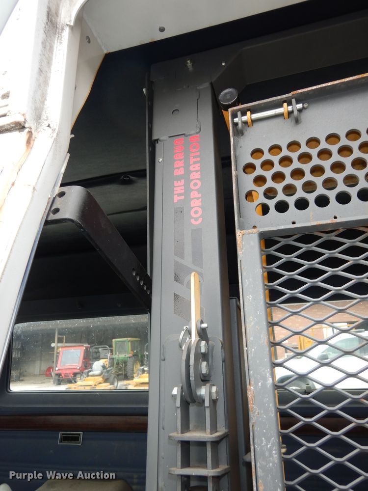 image for item MI9318 1994 Dodge Ram Wagon B350  handicap accessible van