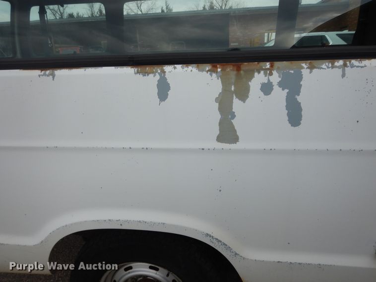 image for item MI9318 1994 Dodge Ram Wagon B350  handicap accessible van