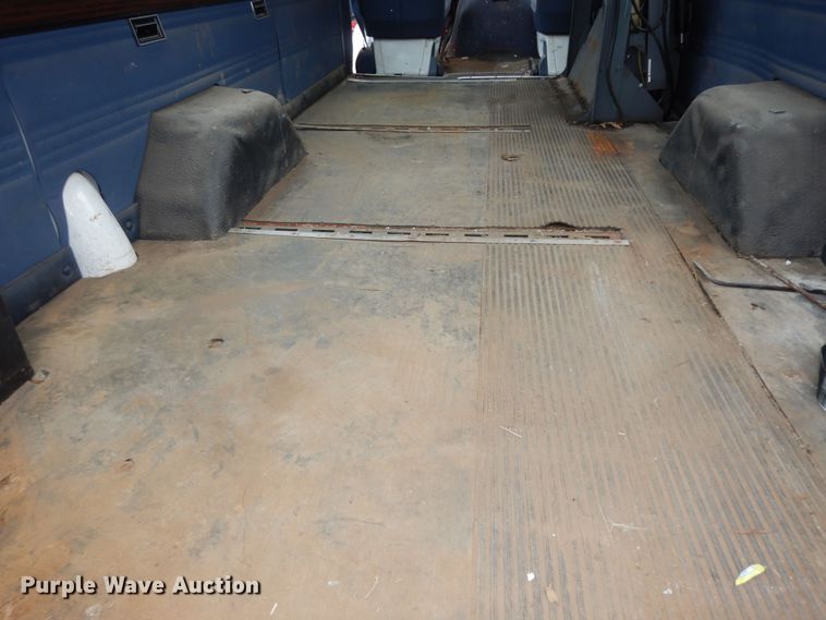 image for item MI9318 1994 Dodge Ram Wagon B350  handicap accessible van