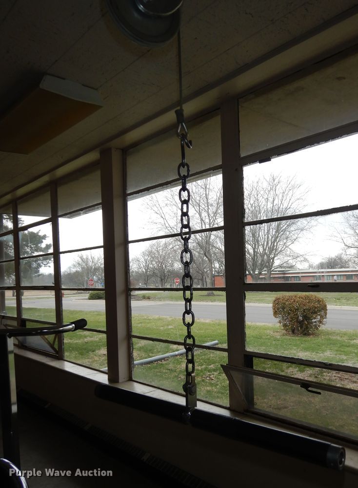 image for item MI9322 Universal  weight machine