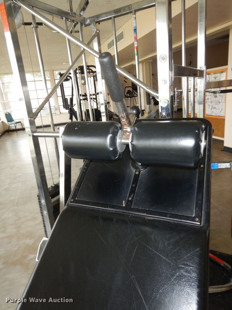 image for item MI9322 Universal  weight machine