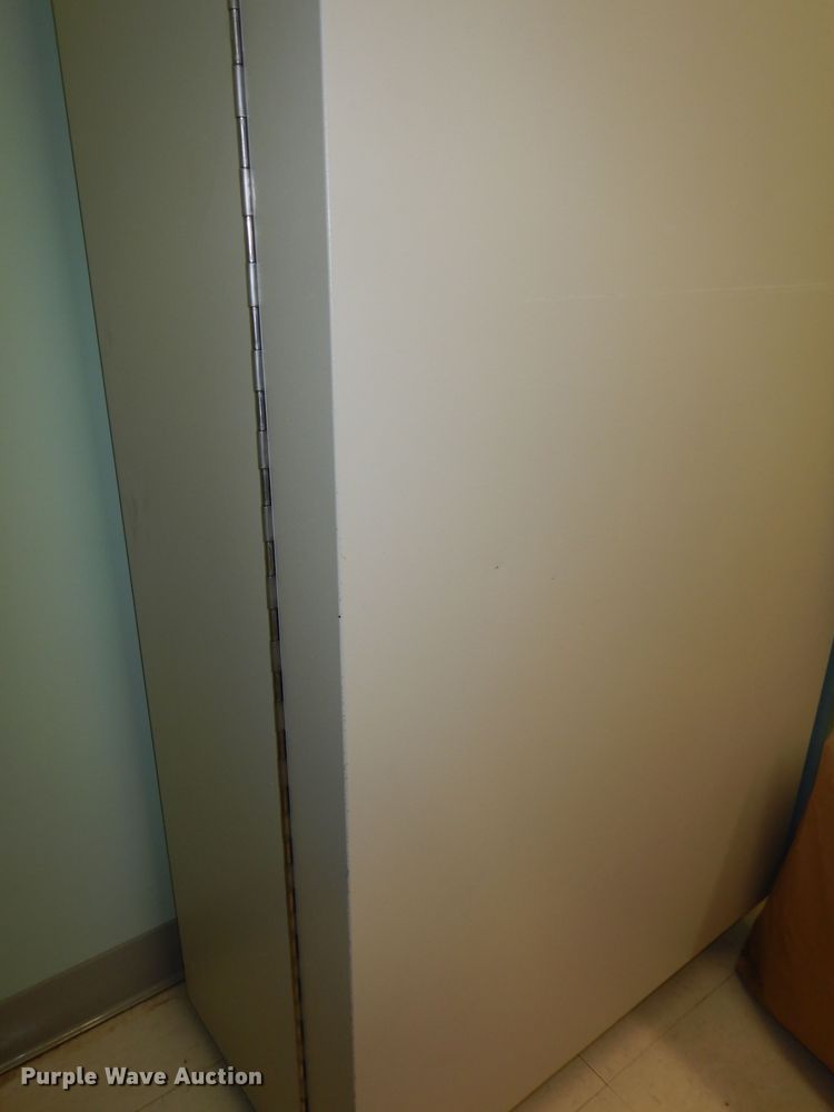 image for item MI9323 DocuMed  medication dispensing cabinet