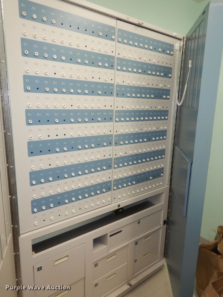 image for item MI9323 DocuMed  medication dispensing cabinet