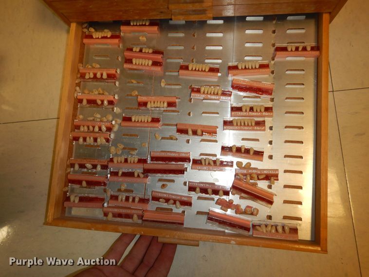 image for item MI9328 Dental equipment