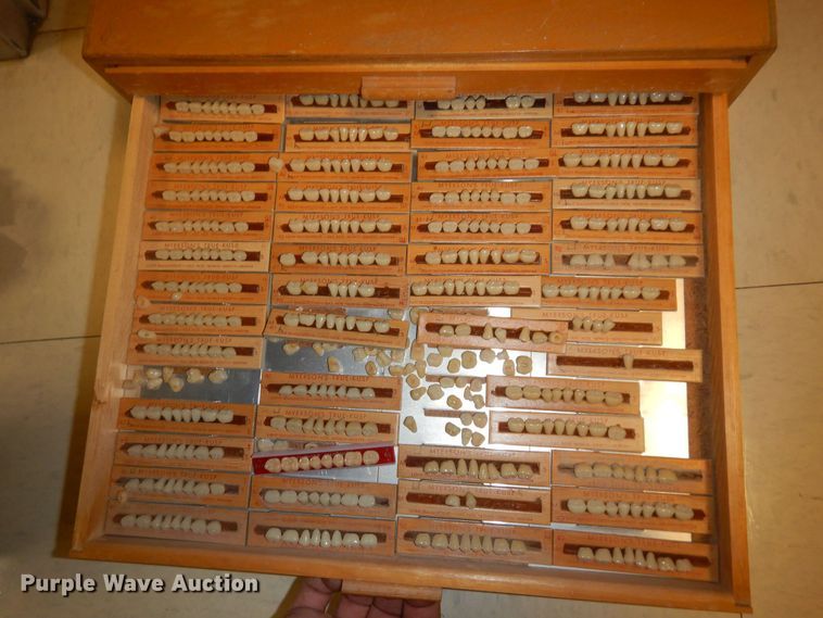 image for item MI9328 Dental equipment