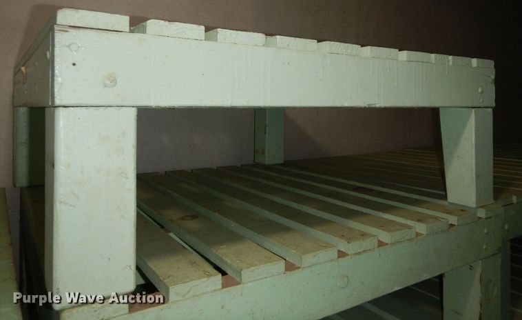 image for item MI9330 (30) wood risers