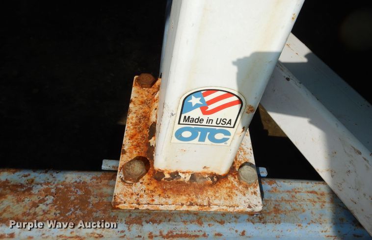 image for item MI9333 OTC engine stand