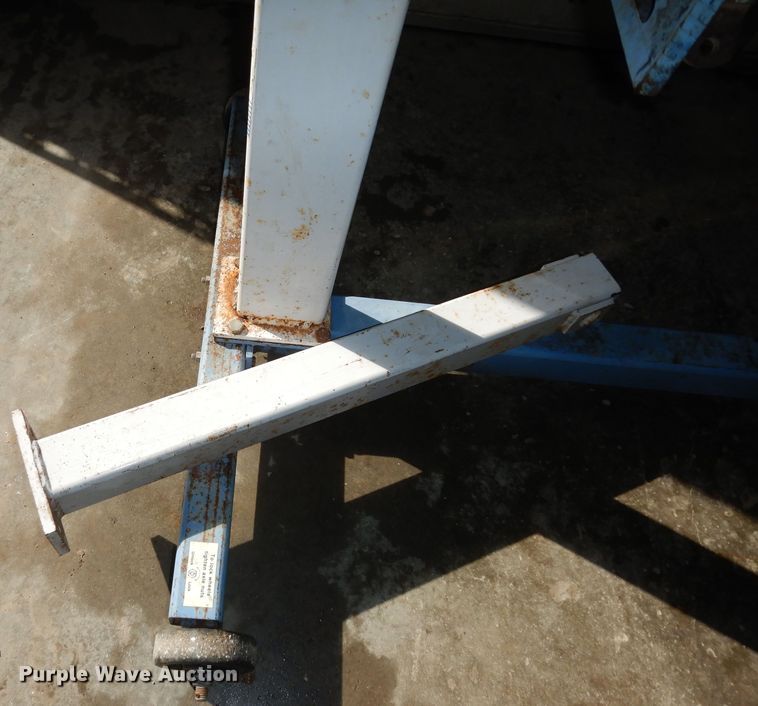 image for item MI9333 OTC engine stand