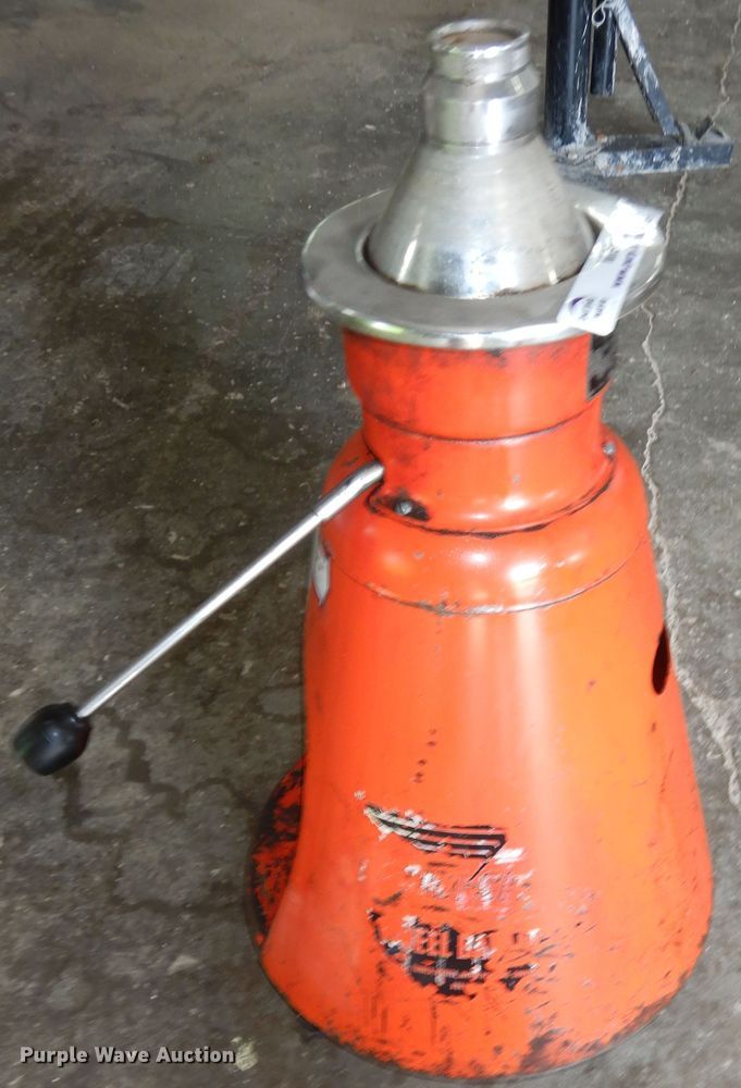 image for item MI9335 Wheel balancer