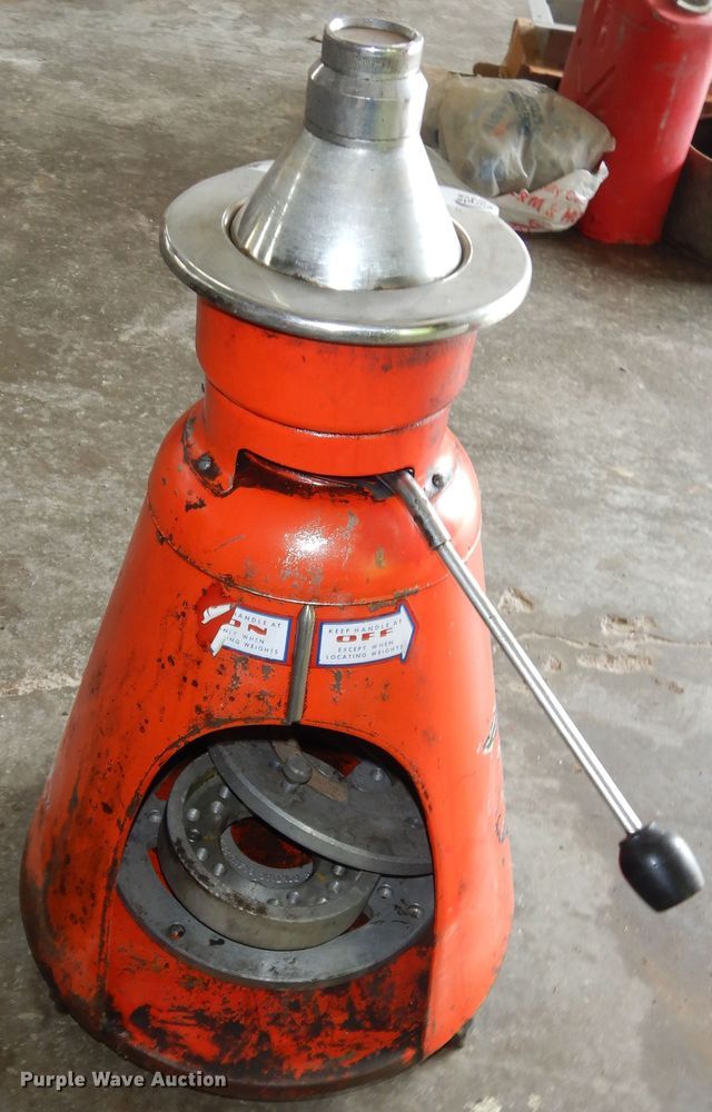 image for item MI9335 Wheel balancer