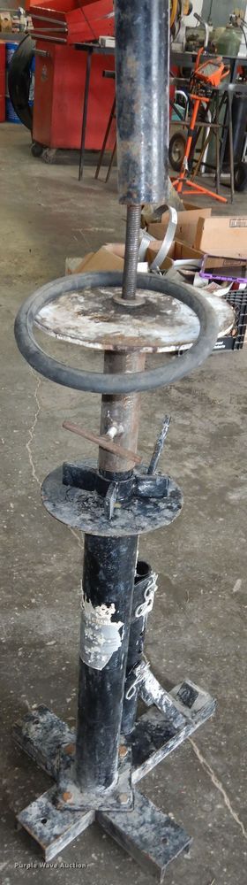 image for item MI9336 Tire changer