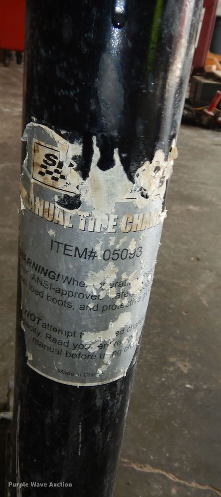 image for item MI9336 Tire changer