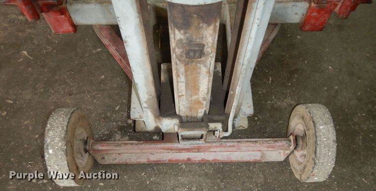 image for item MI9337 1967 Gray PortaMatic BF-100  jack