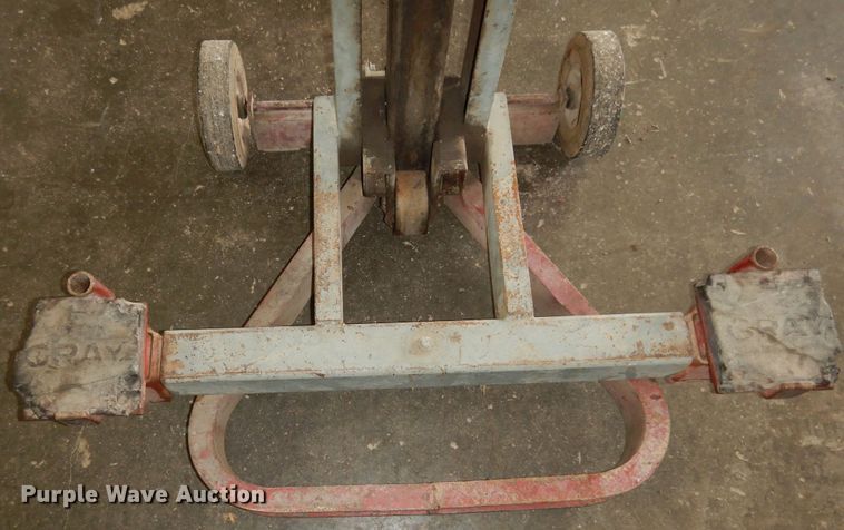 image for item MI9337 1967 Gray PortaMatic BF-100  jack