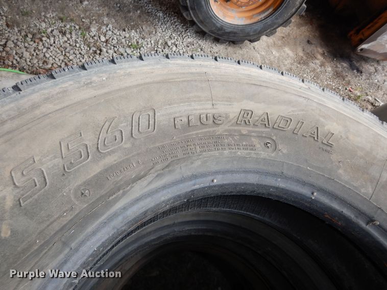 image for item MI9345 (4) Firestone 11R22.5 tires