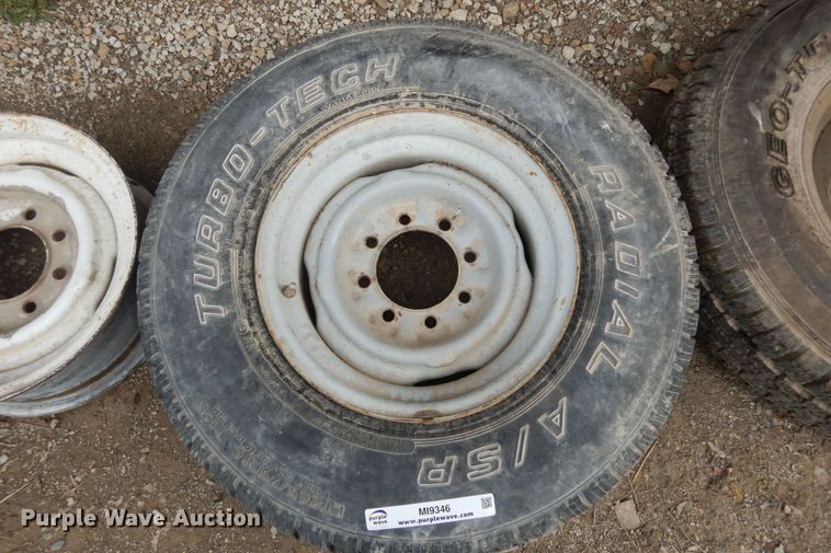 image for item MI9346 Tires and wheels