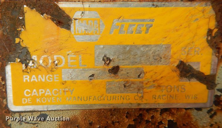 image for item MI9348 Napa  engine hoist