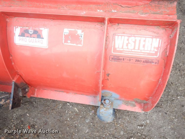 image for item MI9350 Western Pro 8' W snow plow