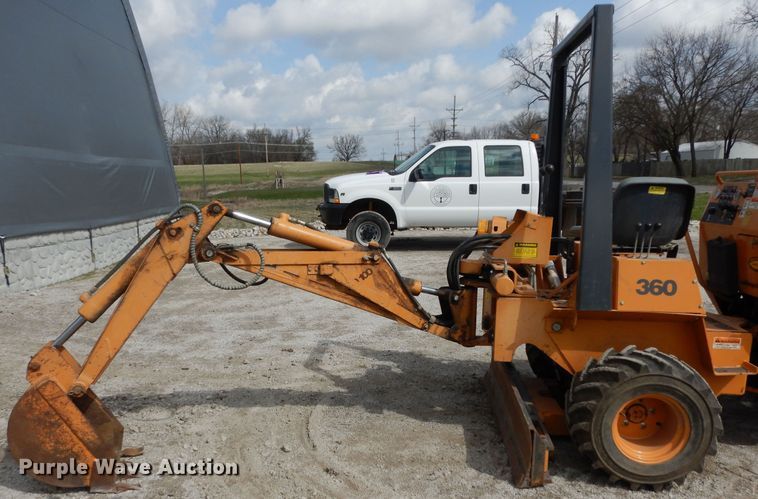 image for item MI9351 2000 Case 360  trencher