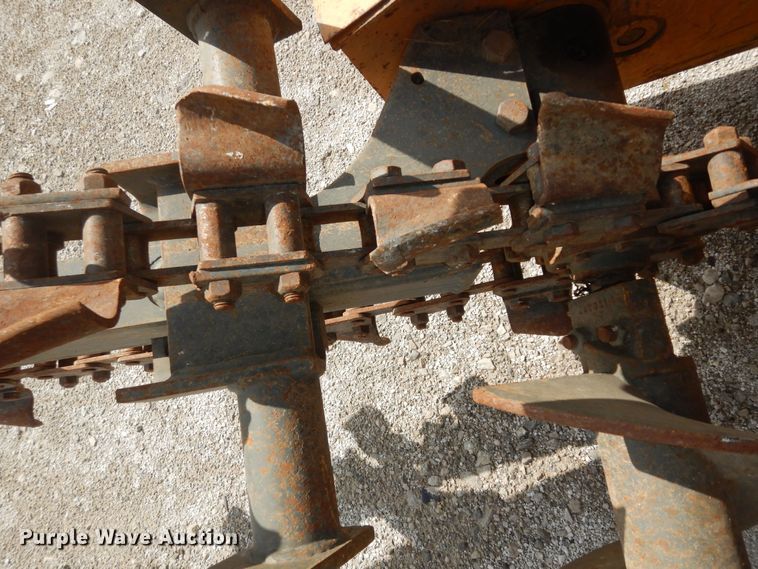 image for item MI9351 2000 Case 360  trencher