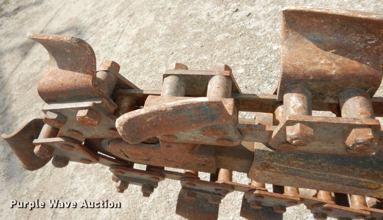 image for item MI9351 2000 Case 360  trencher