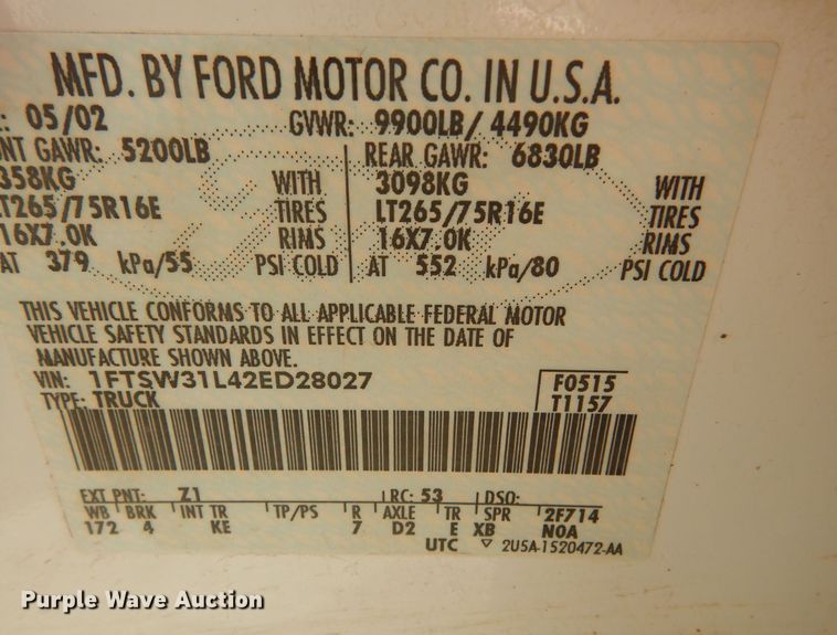 image for item MI9352 2002 Ford F350 Super Duty XL  Crew Cab flatbed pickup truck