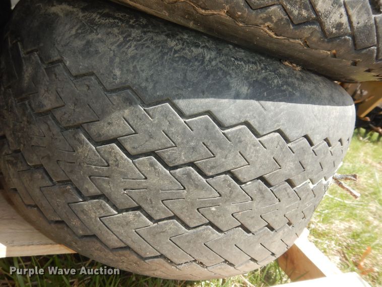 image for item MI9354 (11) tires and wheels