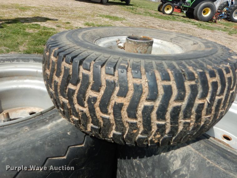 image for item MI9354 (11) tires and wheels