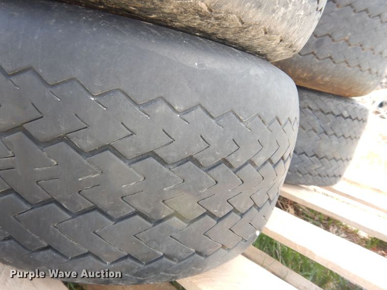 image for item MI9354 (11) tires and wheels