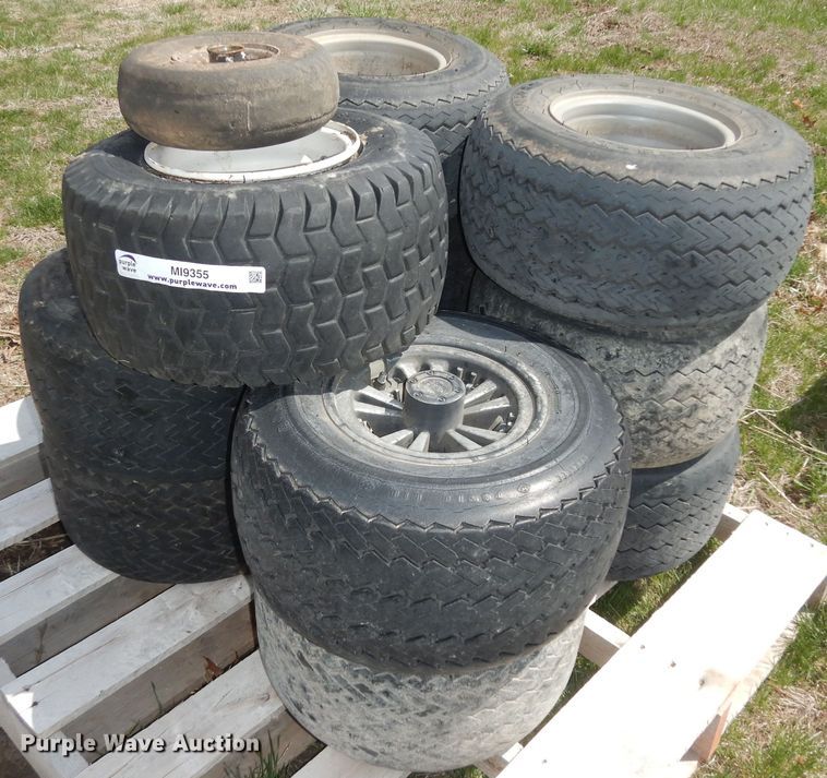 image for item MI9355 (12) tires and wheels