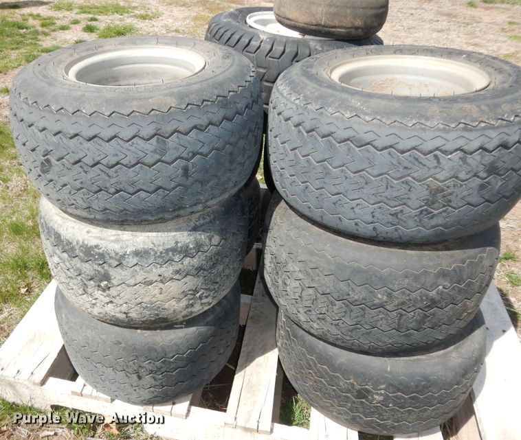 image for item MI9355 (12) tires and wheels