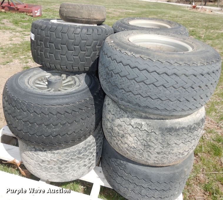 image for item MI9355 (12) tires and wheels