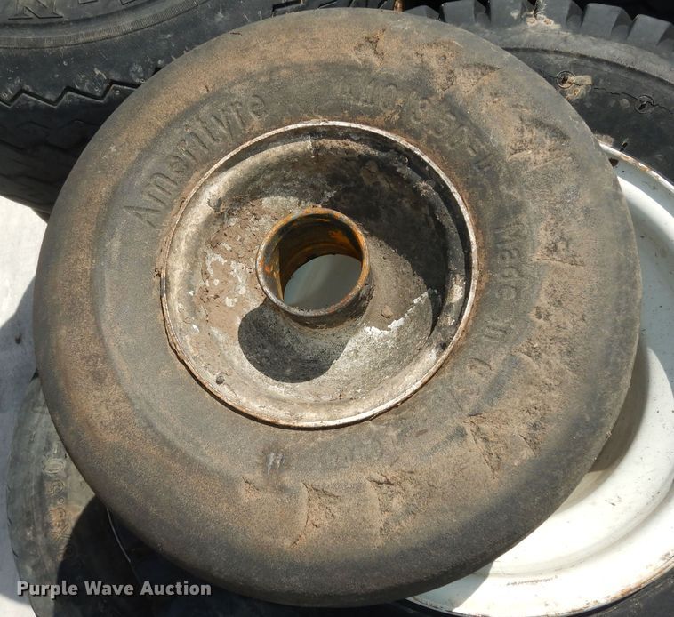 image for item MI9355 (12) tires and wheels